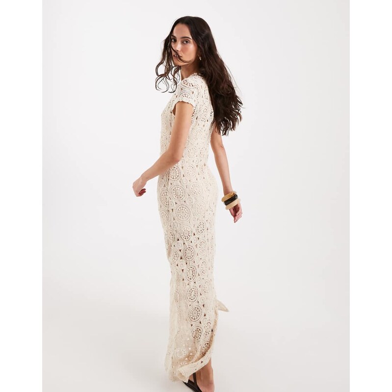 4th & Reckless flower crochet cap sleeve maxi dress in cream-White 115430581