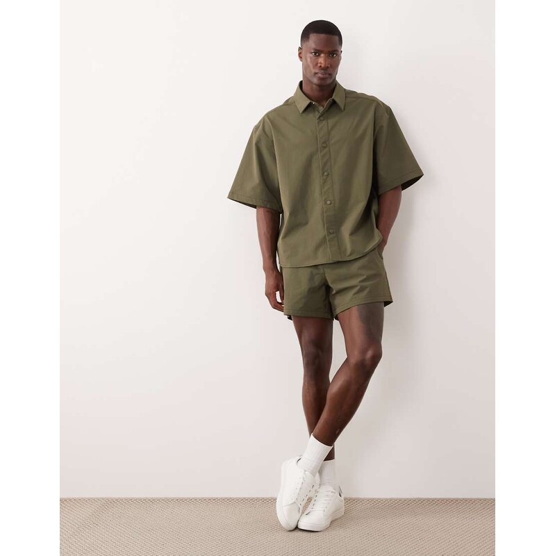 ASOS DESIGN motionMAX shorter length smart stretch shorts in