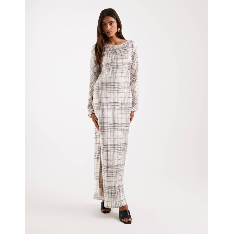 4th & Reckless scoop tie detail back maxi dress in check white print 114811666