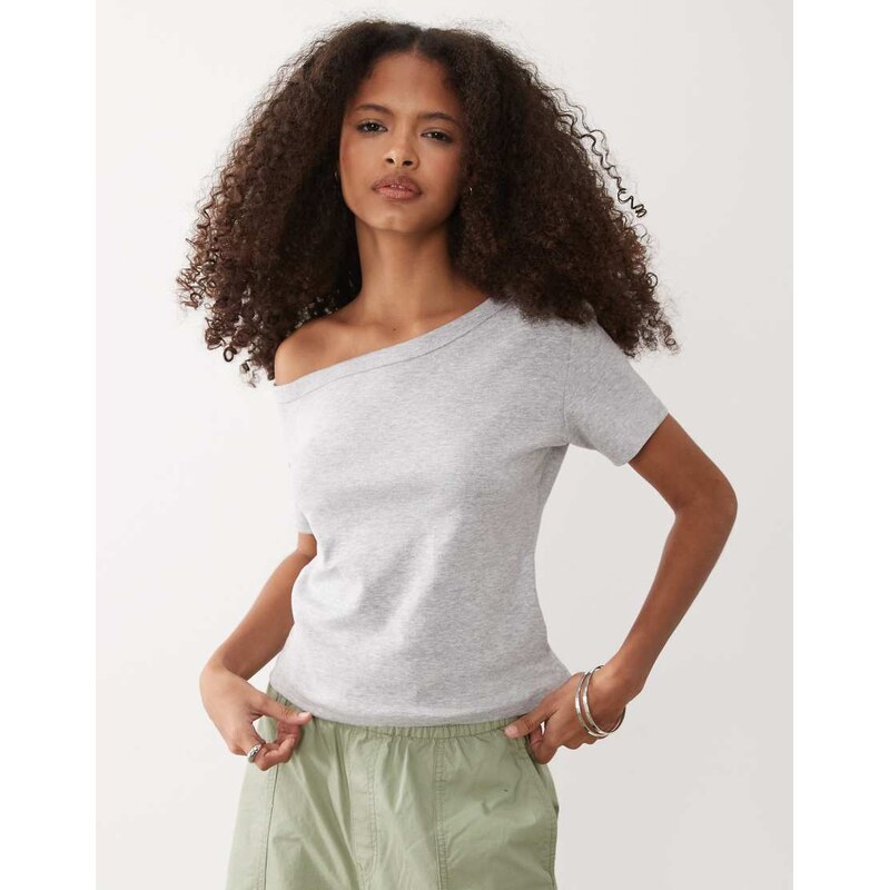 Cotton On asymmetric short sleeve tee in grey 114811731