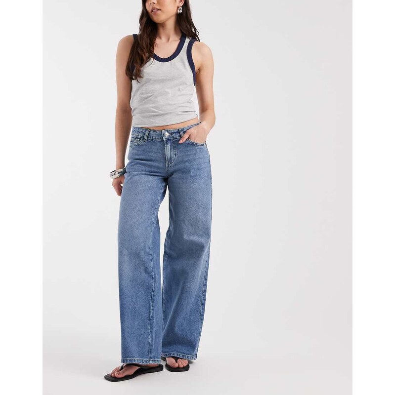 Pieces Selma low waisted wide leg jeans in medium blue denim