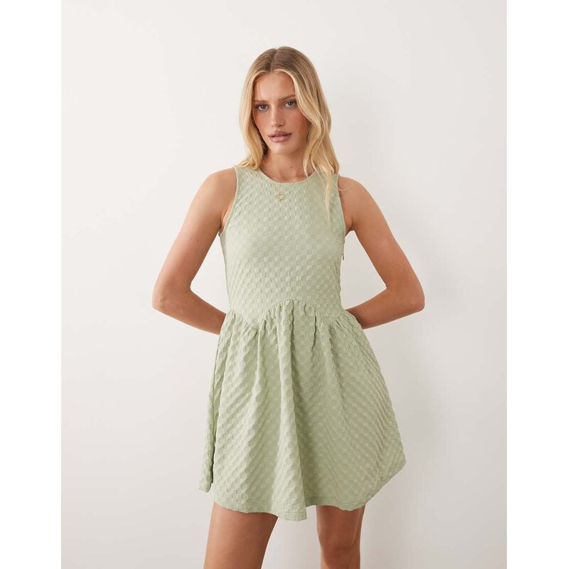 Vila flippy hem textured mini dress in daiquiri green