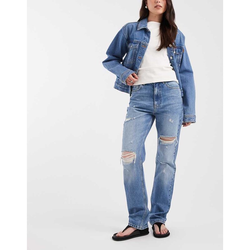 ASOS DESIGN ripped 90s straight in vintage wash-Blue