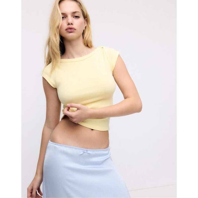 Stradivarius Basic boatneck t-shirt in pastel yellow