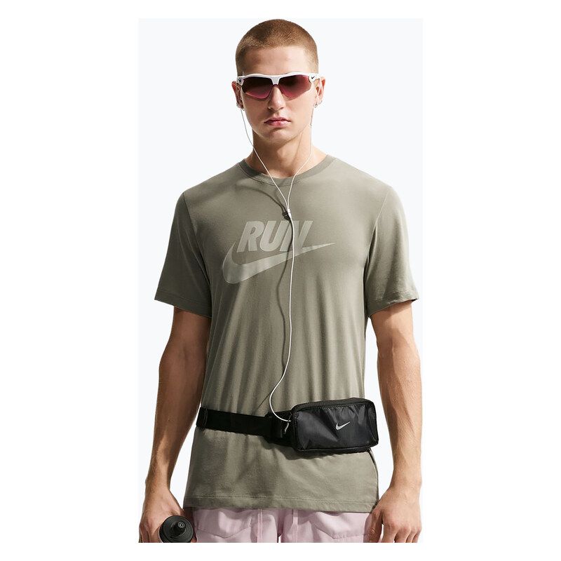 Pánské běžecké tričko Nike Dri-Fit Running silver sage/spruce
