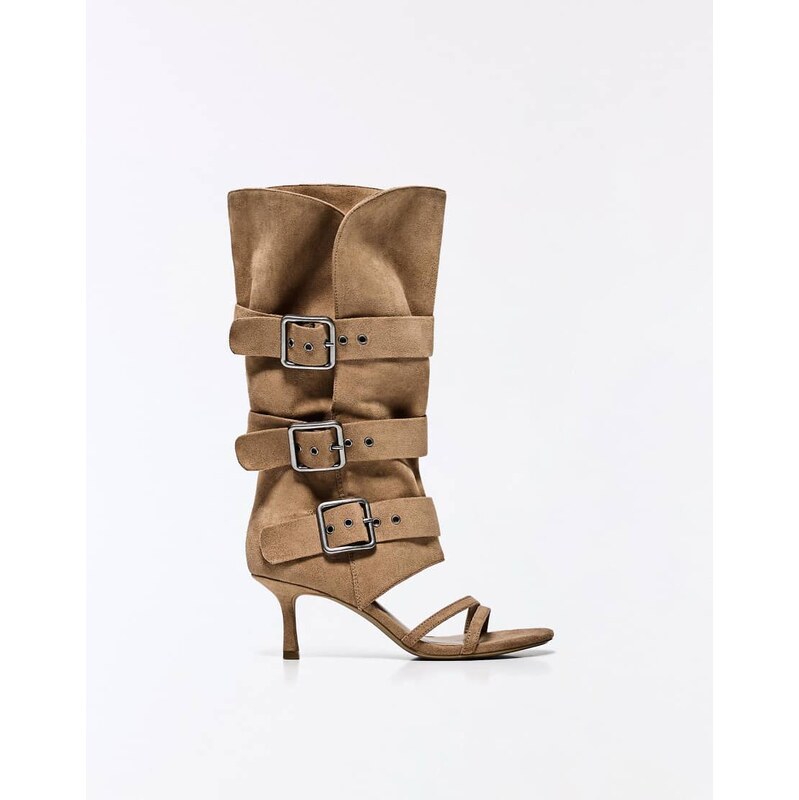 Bershka Heeled trousers sandals with buckles in beige-Neutral 114856409