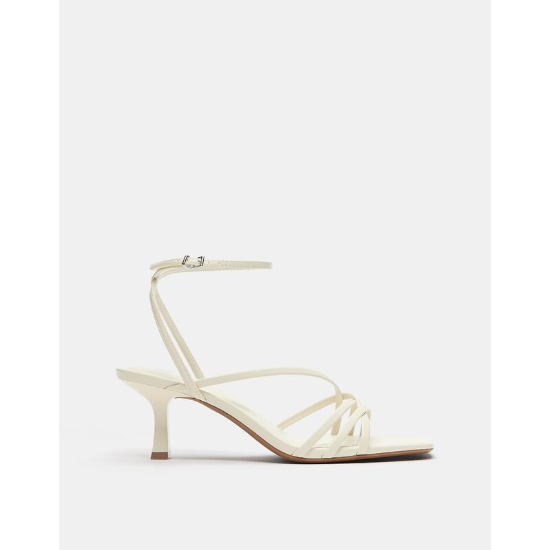 Pull&Bear Strappy heeled sandals in ecru-White 114873676