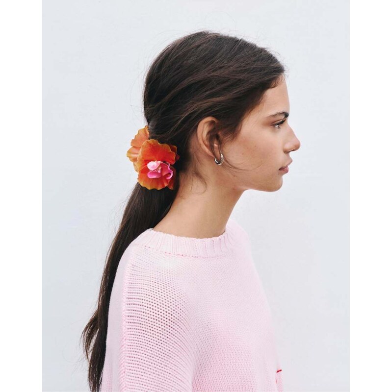 Pull&Bear Flower hair clip in orange 114896223