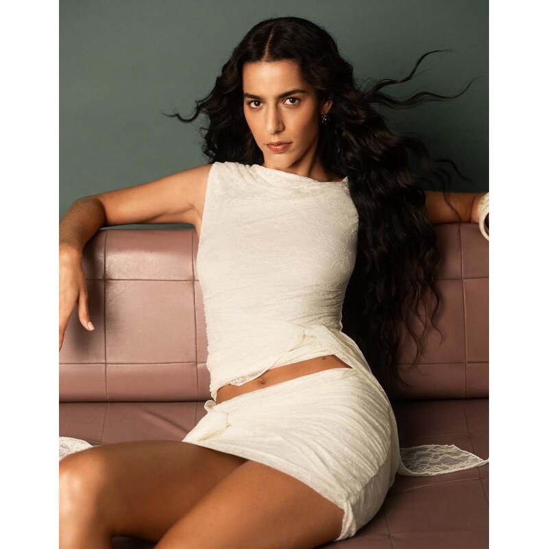 Bershka Draped lace top in ecru-White