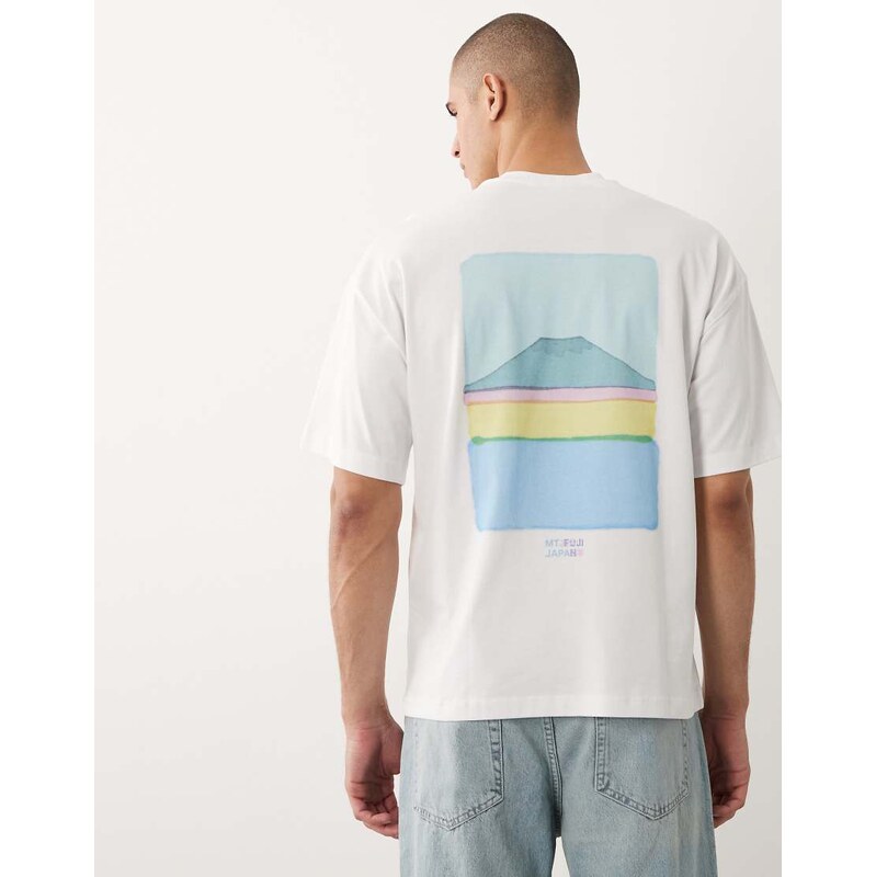 Selected oversized t-shirt with Mount Fuji backprint in white