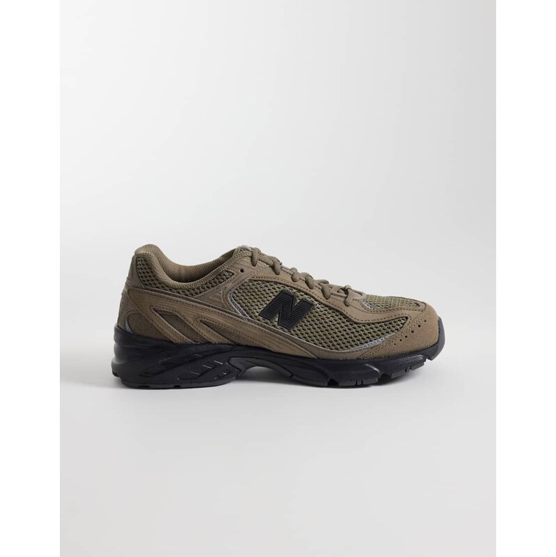 New Balance 509 trainers in brown