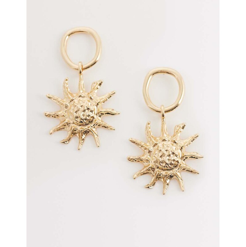 DesignB London statement hammered sun earrings in gold