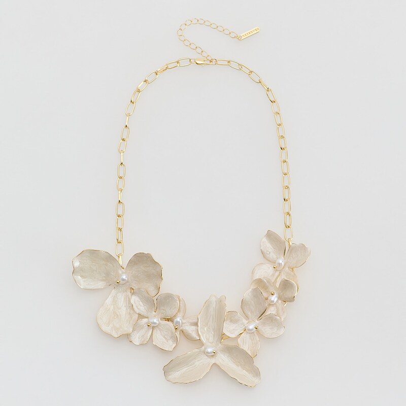 Reserved - NECKLACE - krémová 114613060