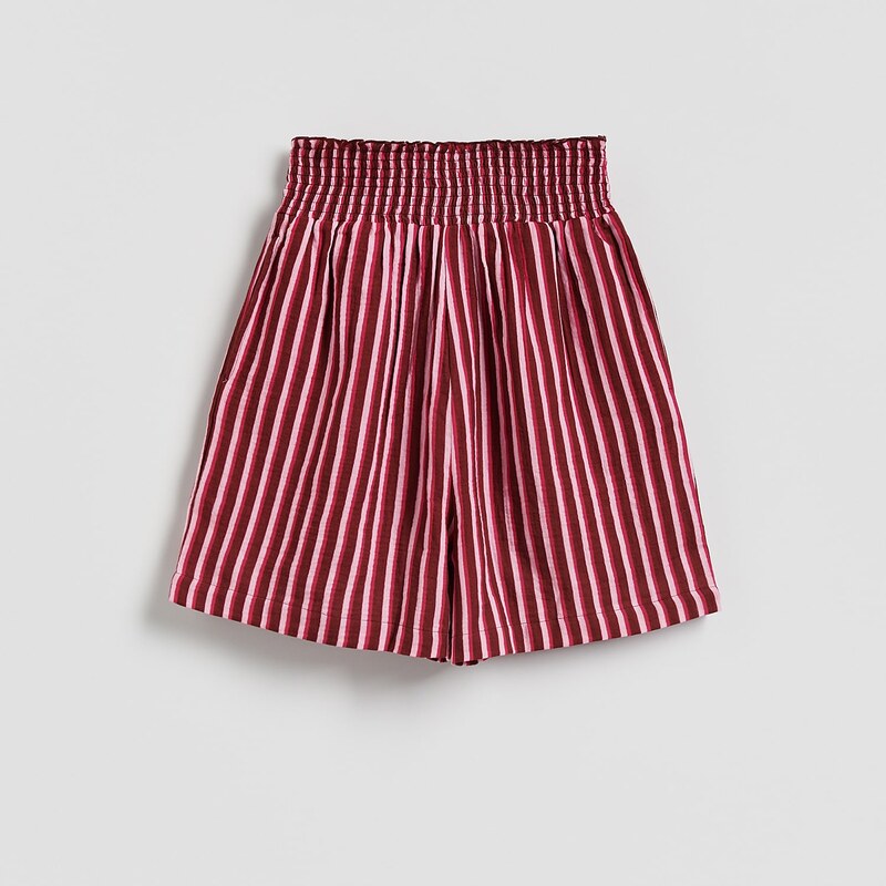 Reserved - LADIES` SHORTS - červená 114618630