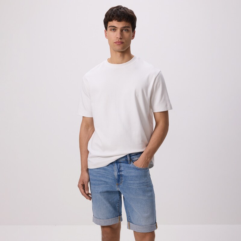 Reserved - Džínové šortky slim fit - modrá