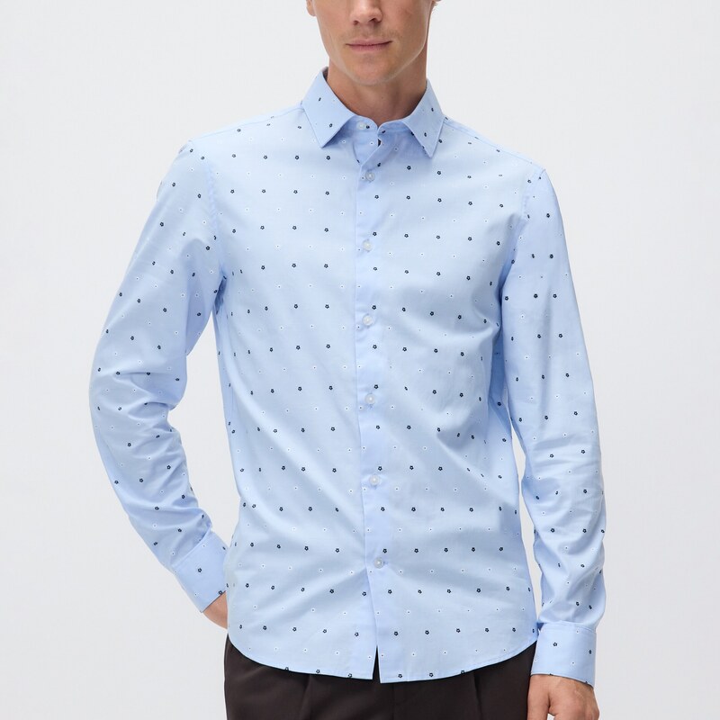 Reserved - Košile slim fit s vysokým podílem bavlny - bleděmodrá