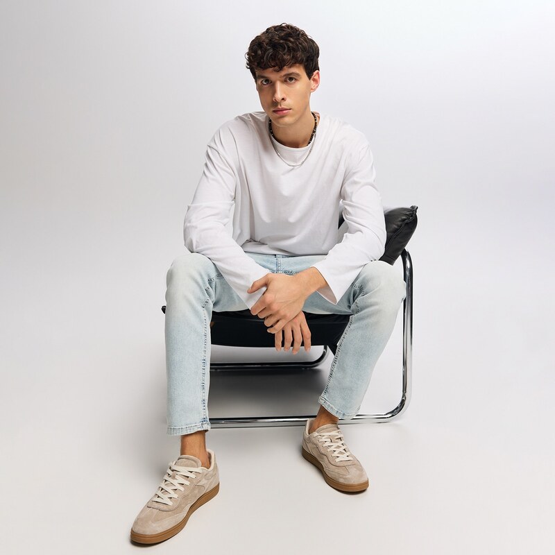 Reserved - Džíny slim se sepraným efektem - modrá