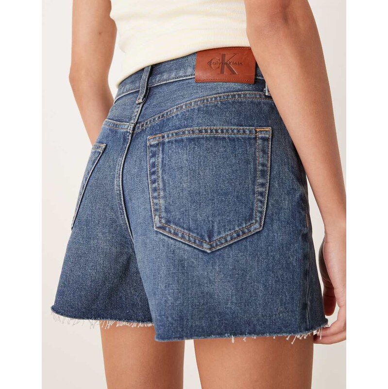 Calvin Klein Jeans 90s denim short in midwash blue 114853692