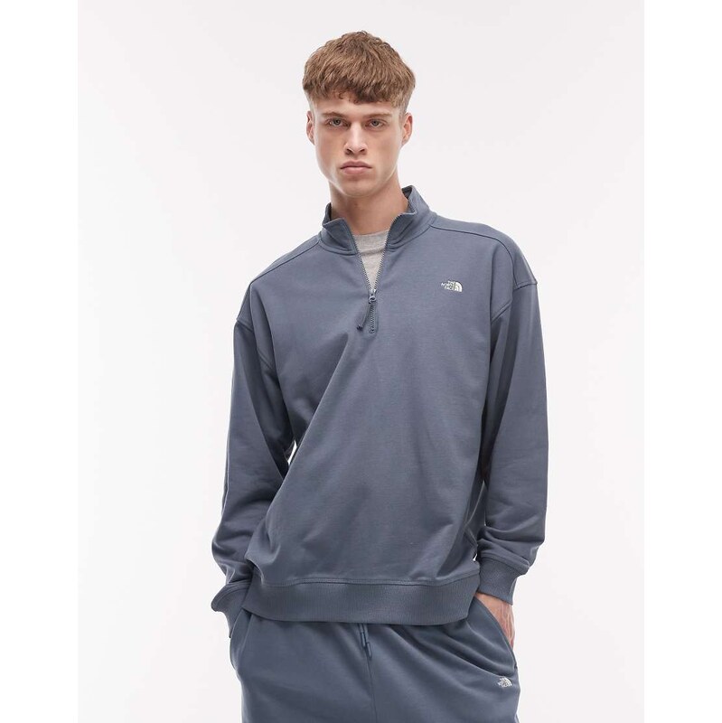 The North Face Essential logo light oversized 1/4 zip in light