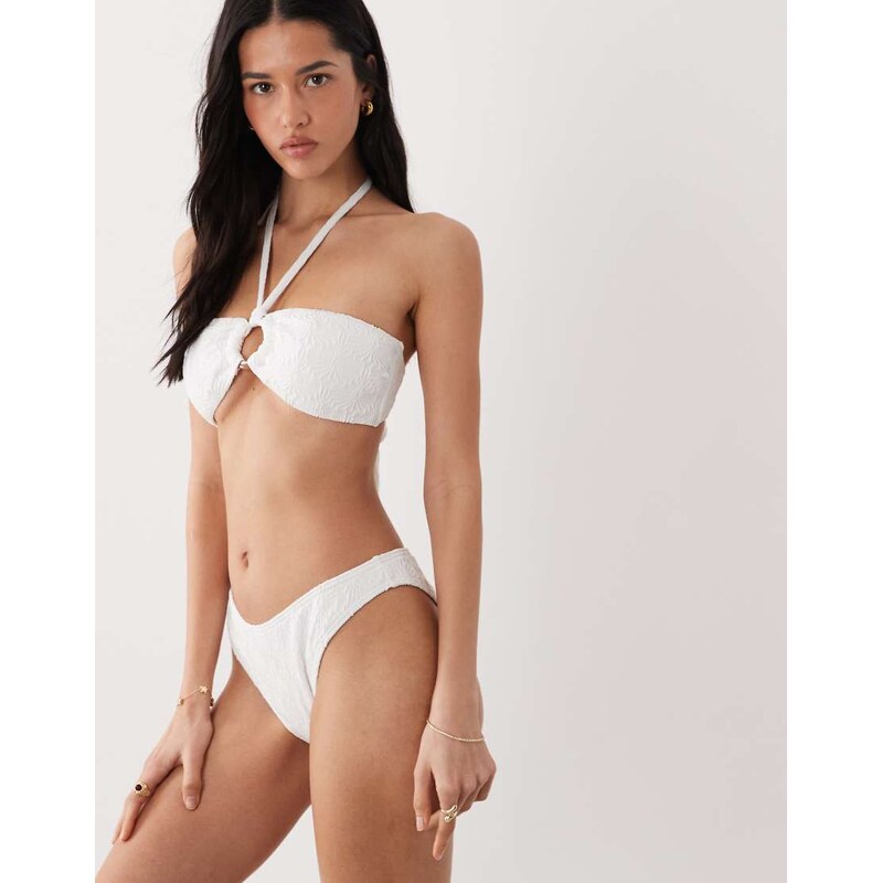 New Look textured bikini bottoms in white 114856345