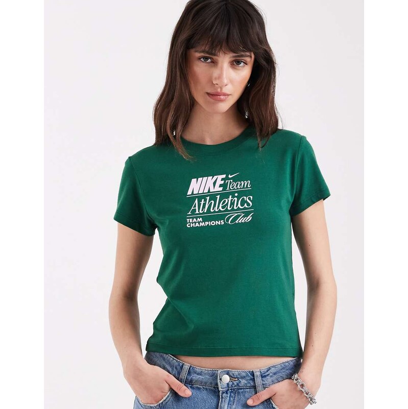 Nike Chill cropped graphic t-shirt in green