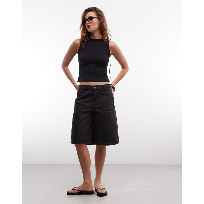 Weekday carpenter shorts in washed black