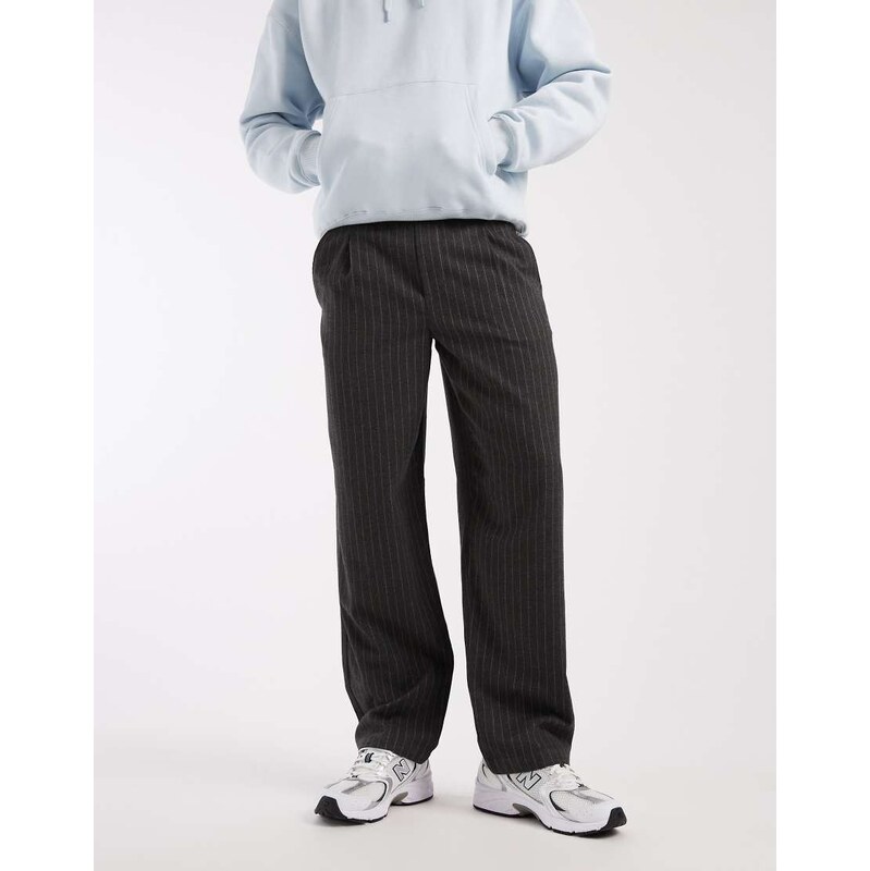 Redefined Rebel Luke trousers in grey stripe