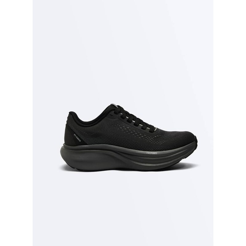 OYSHO OY/ER 835 running shoes in black