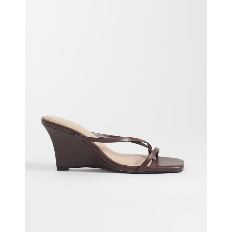 RAID Darby wedge sandals in brown 114873467
