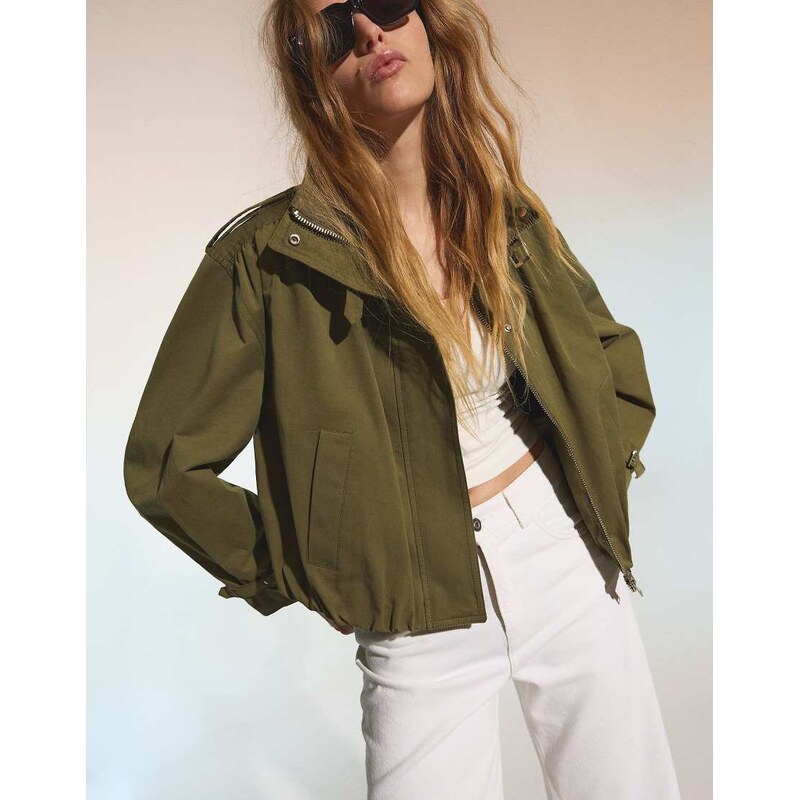 Bershka Buckled ruched jacket in khaki-Green 114873700