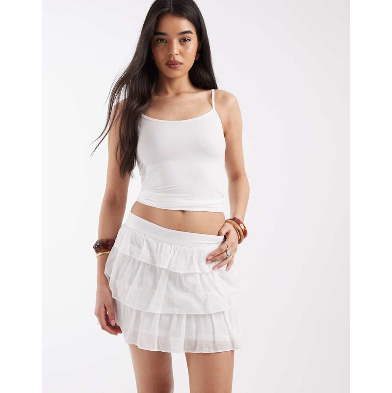 JJXX ruffled mini skirt in white