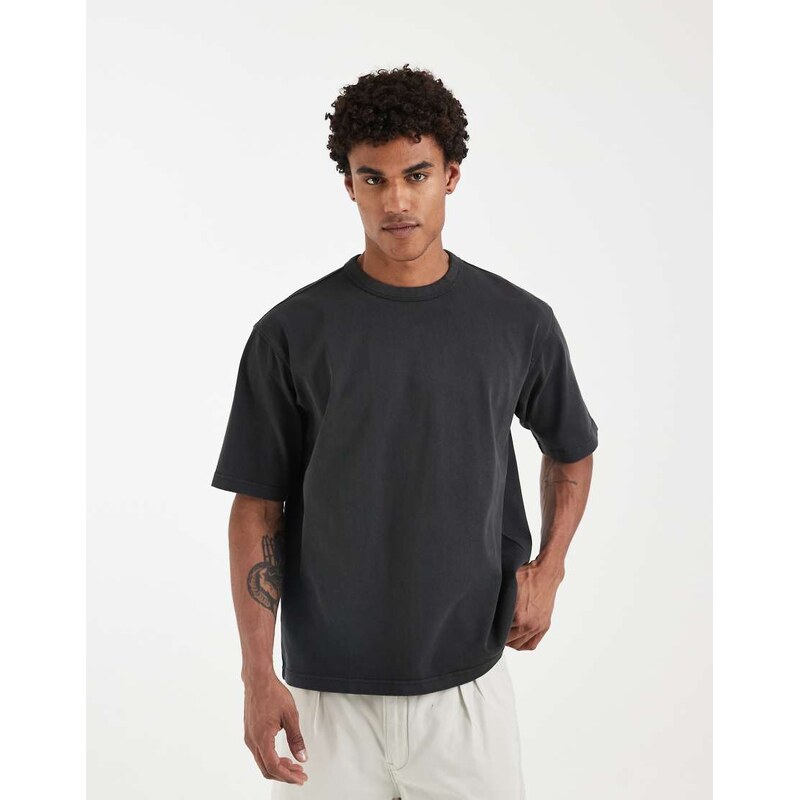 Levis heavyweight loose t-shirt in black