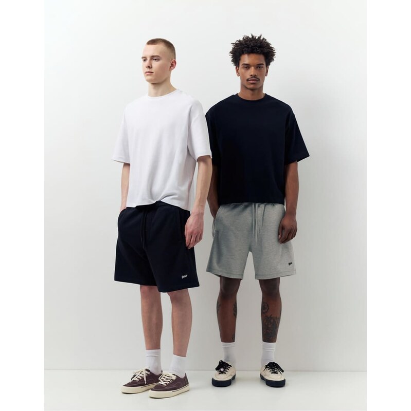 Pull&Bear 2-pack of stwd bermuda short sweatpants in black