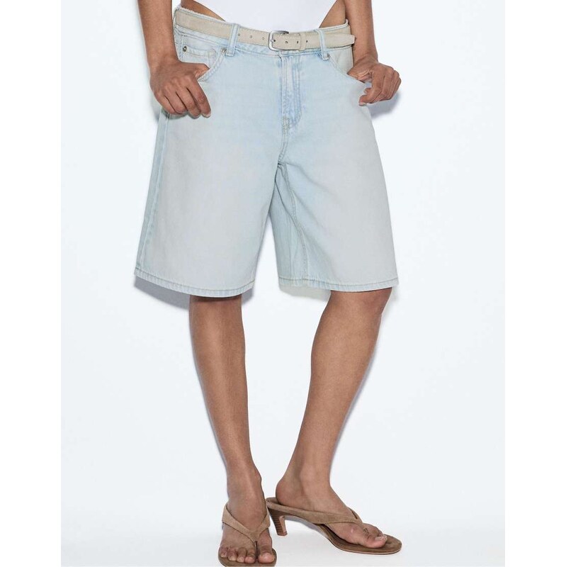 Stradivarius Belted denim bermuda shorts in light bleach-Blue