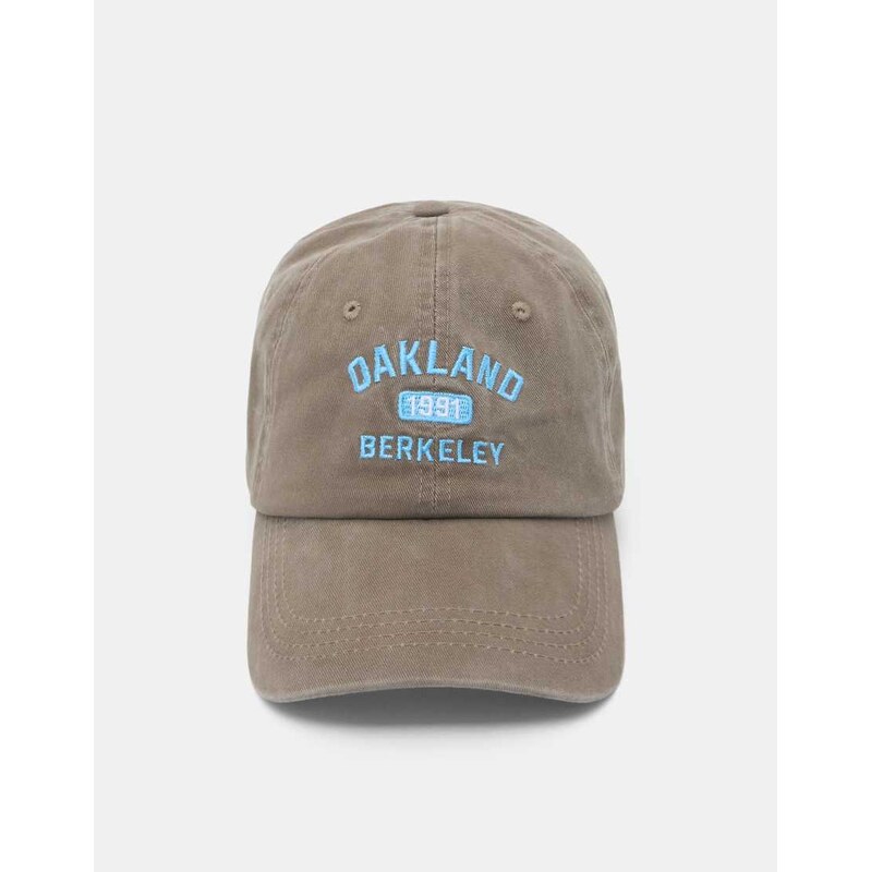 Pull&Bear Oakland embroidered cap in taupe-Grey