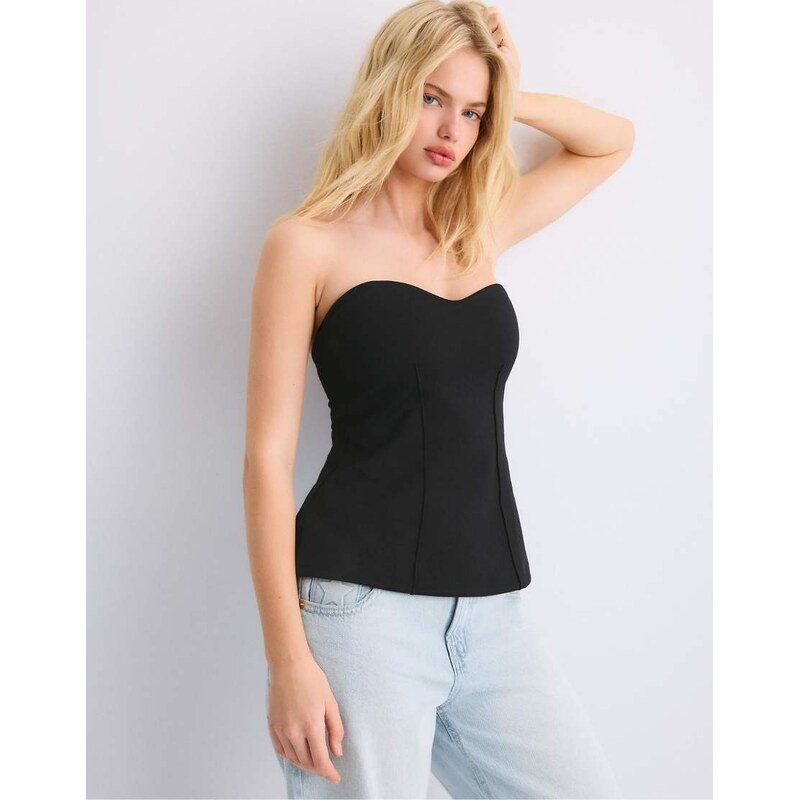 Stradivarius Bandeau sweetheart neckline in black 114928069