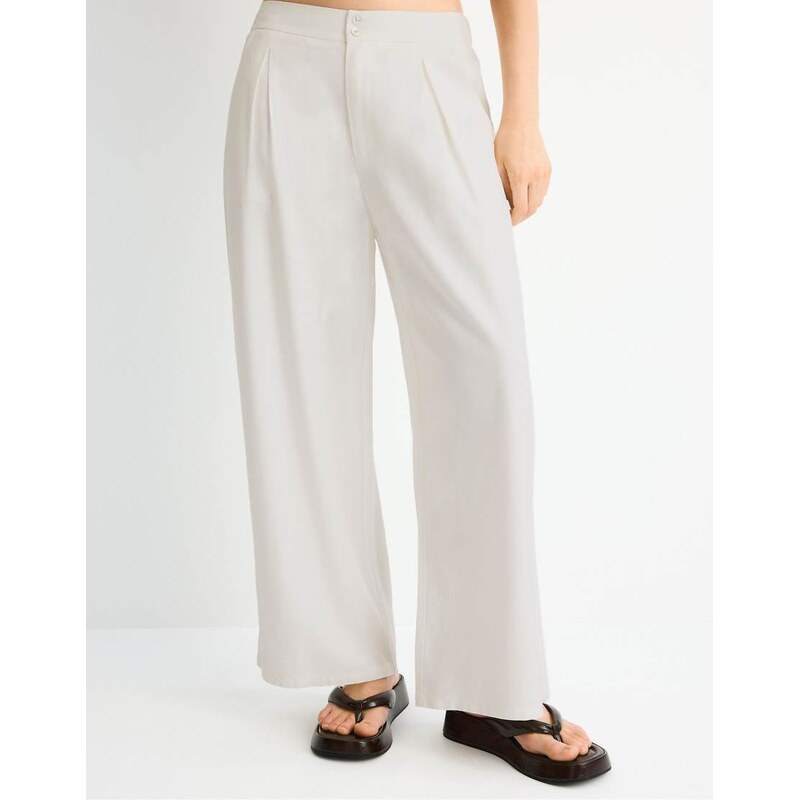 Stradivarius Rustic culottes in ecru-White
