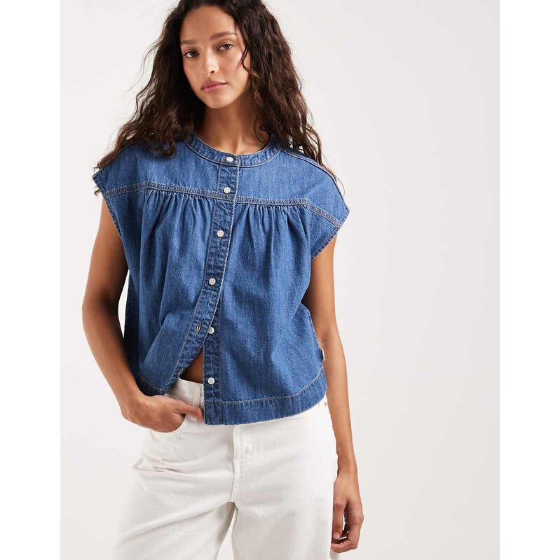 Wrangler drop shoulder shirt in medium blue wash
