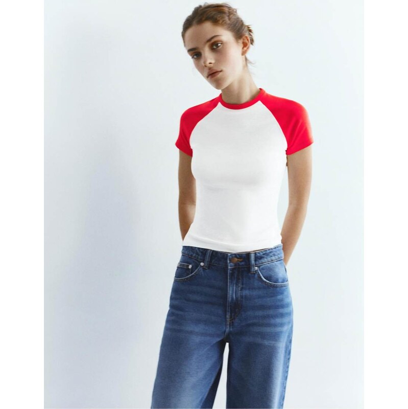 Pull&Bear Raglan sleeve t-shirt in red 114935244