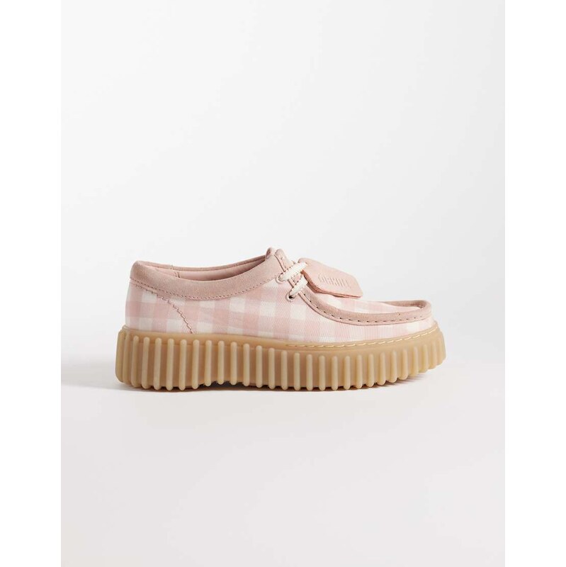 Clarks Torhill Bee shoes in light pink 114939395