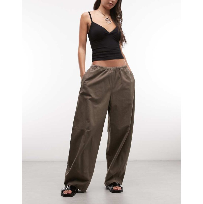Weekday barrel parachute trousers in mole-Brown 115144784