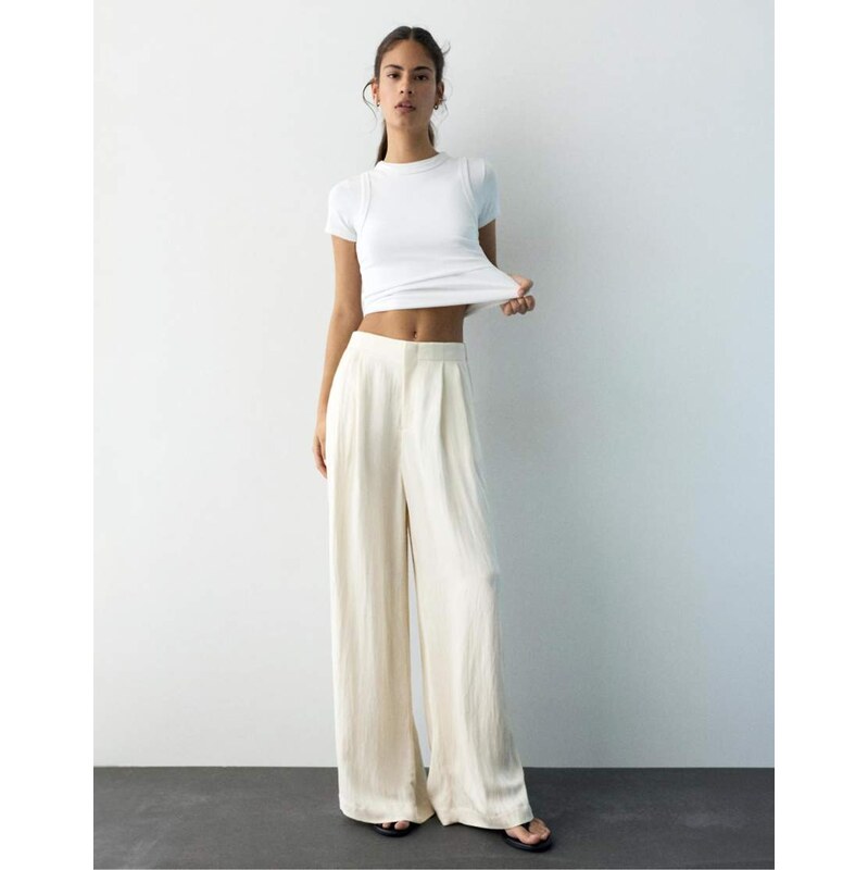 Pull&Bear Darted smart trousers in beige-Neutral 115487423