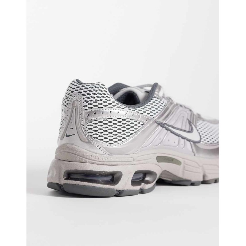 Nike Air Max Moto 2K trainers in grey