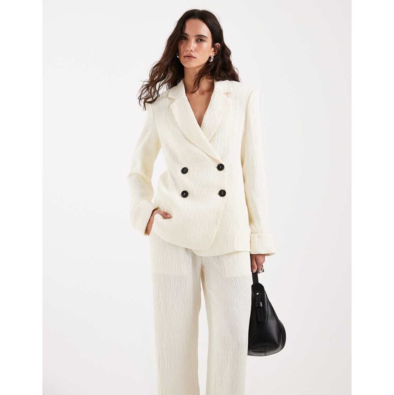 4th & Reckless textured tailored wide leg trousers co-ord in cream 114956382