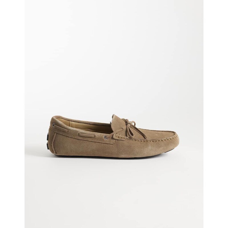 Mango 100% suede divers with tonal lacing in tan-Brown
