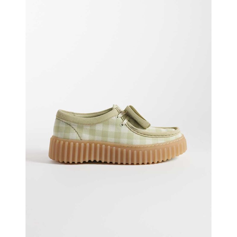 Clarks Torhill Bee shoes in sage-Green 114969331