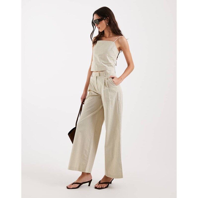 4th & Reckless soft feel pleat front tailored wide leg trousers co-ord 114958945