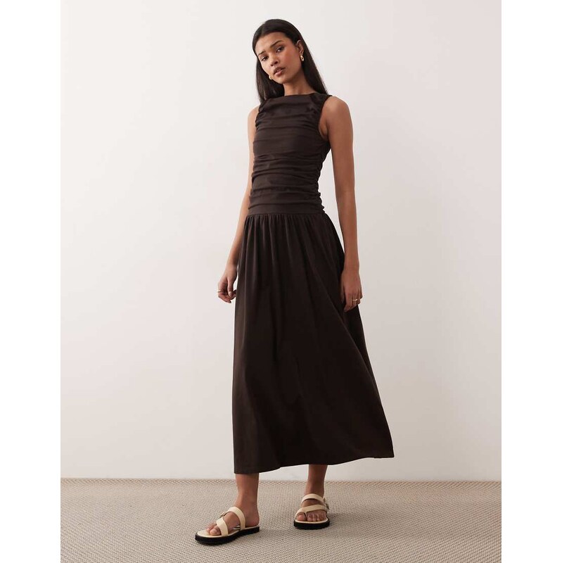 ASOS DESIGN ruched bodice midi dress in chocolate-Black