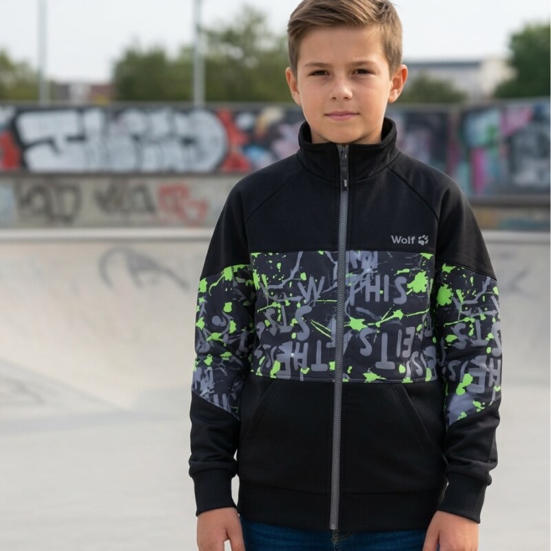 KUGO CHLAPECKÁ MIKINA černá Wolf M2452