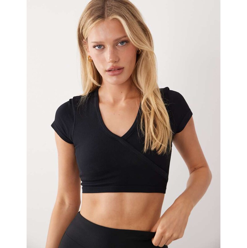 4505 seamless baby rib wrap front short sleeve top in black